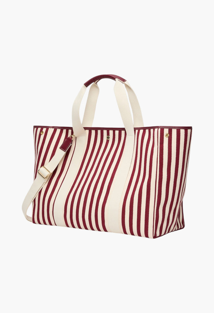 Traversée XXL - Palais Royal Burgundy - GLAM MODA