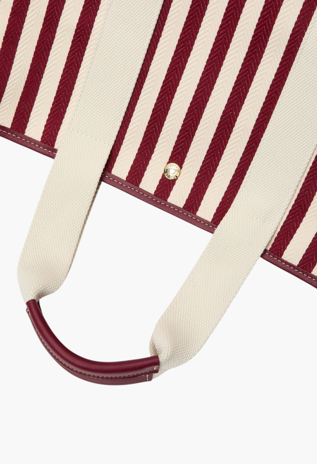 Traversée XXL - Palais Royal Burgundy - GLAM MODA