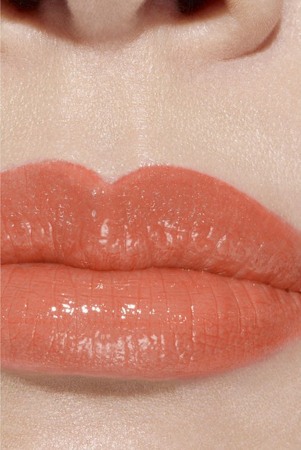 Rouge Coco Baume Shine Hydrating Beautifying Tinted Lip Balm - GLAM MODA