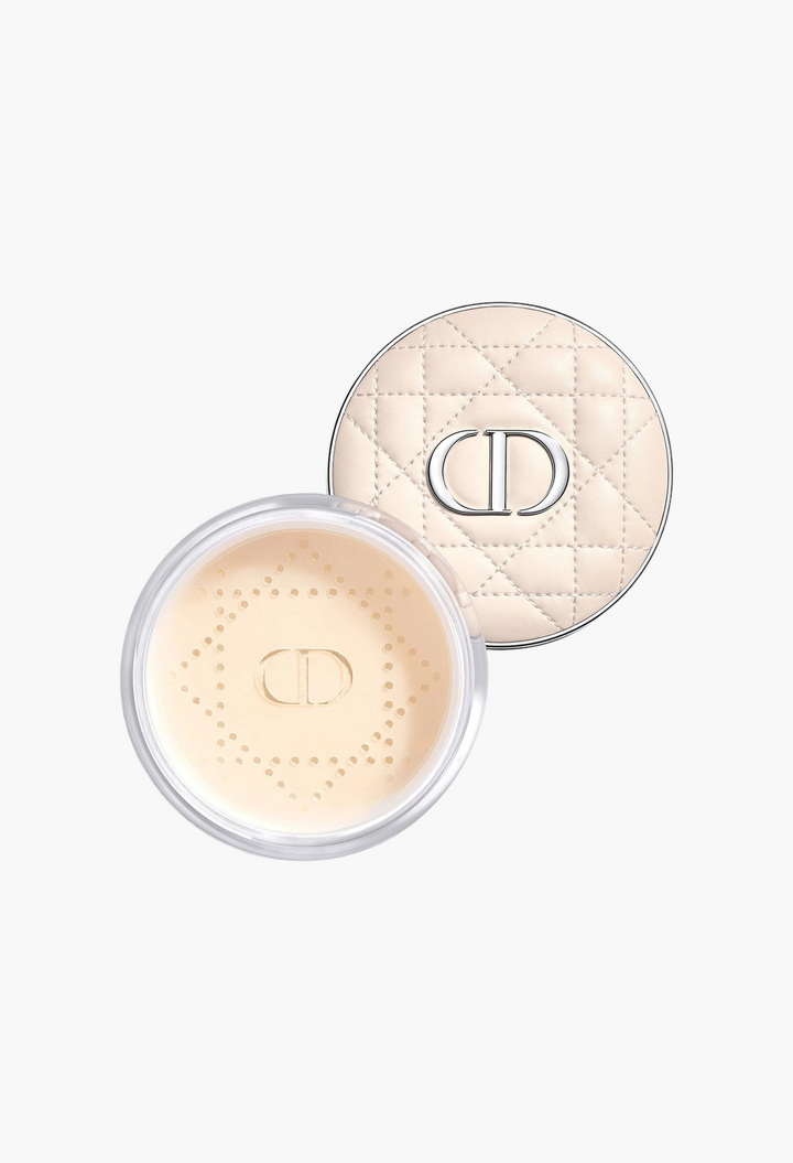 GLAM MODA Dior Forever On Set loose setting powder in a quilted beige compact with a soft-focus matte finish.