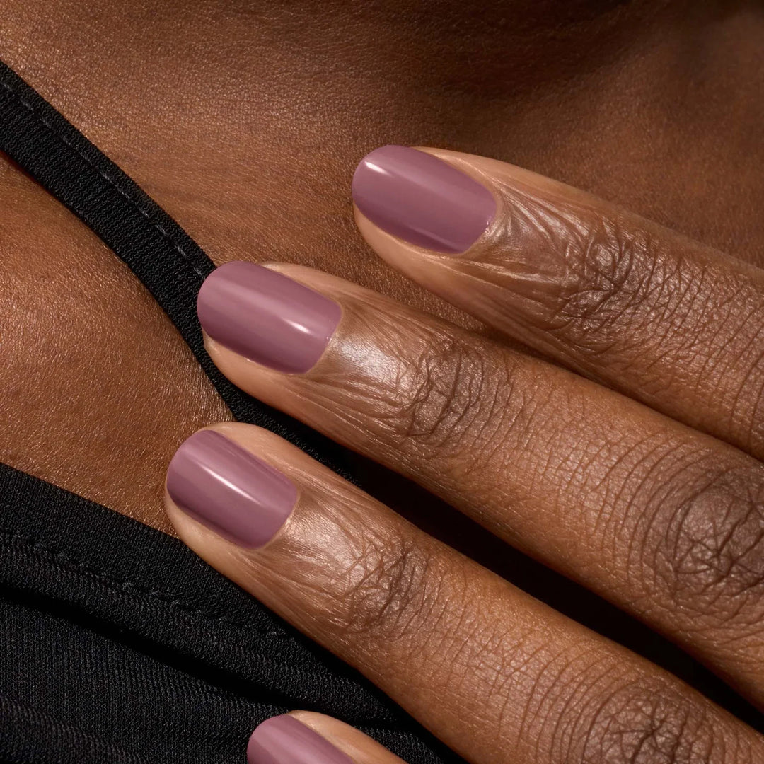 Still working on it - Nail Polish Green - GLAM MODA