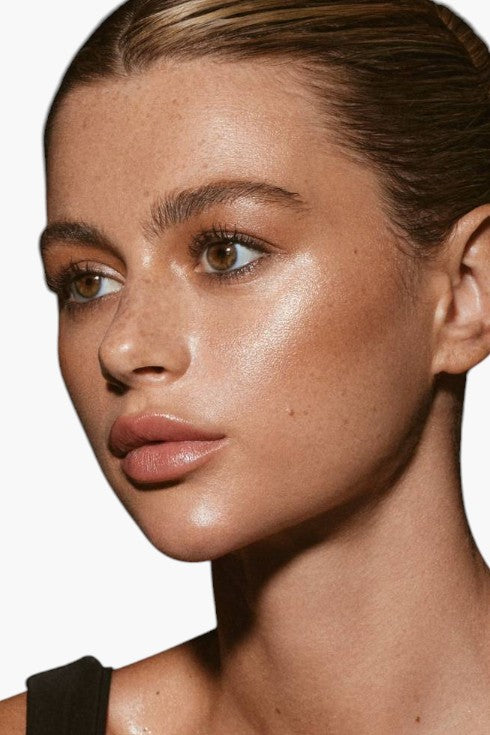 "Gilded - Highlighter Stick - GLAM MODA"