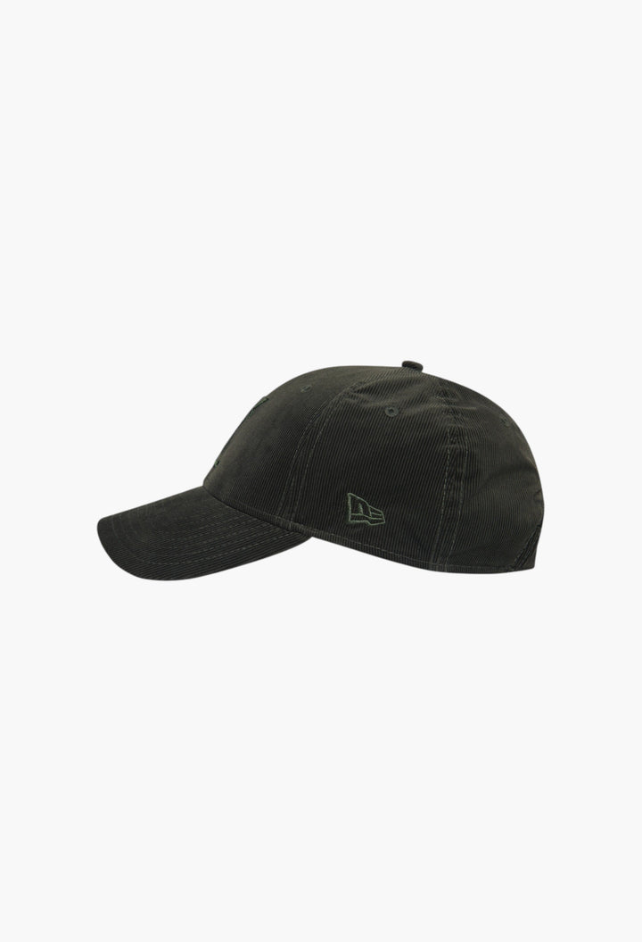 New Era Cassandre Cap In Corduroy - GLAM MODA