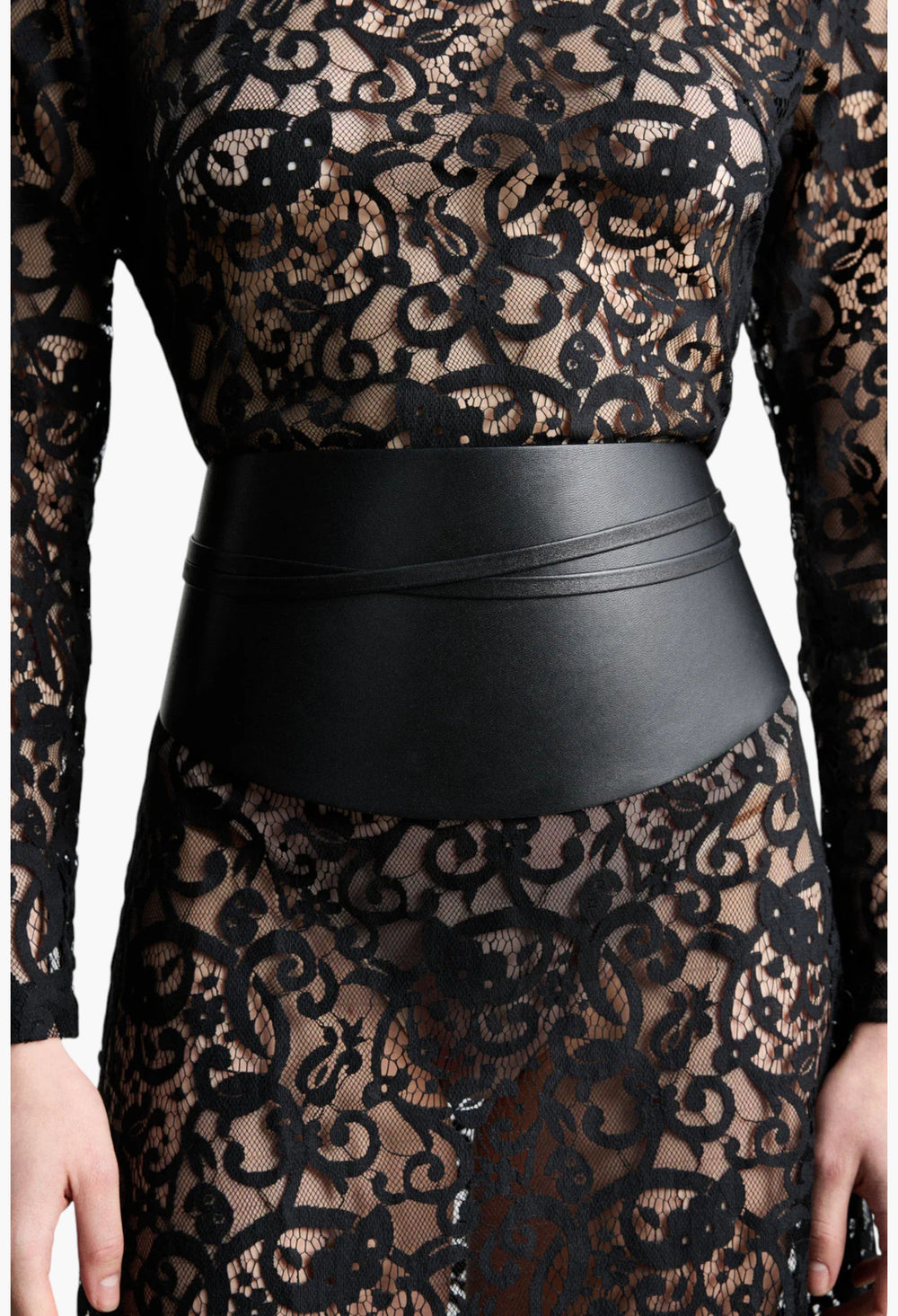 Undone Corset Short - GLAM MODA