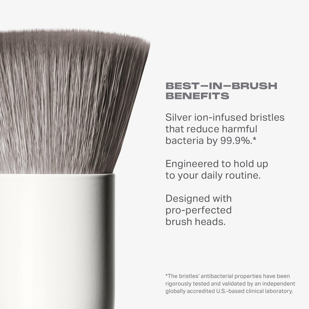 M332 Medium Rounded Blender Eyeshadow Brush - GLAM MODA