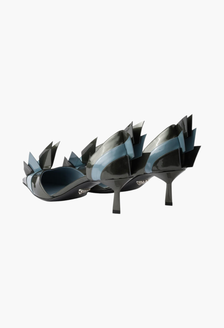 Anthracite/Astral - Two-tone patent leather D'Orsay pumps - GLAM MODA