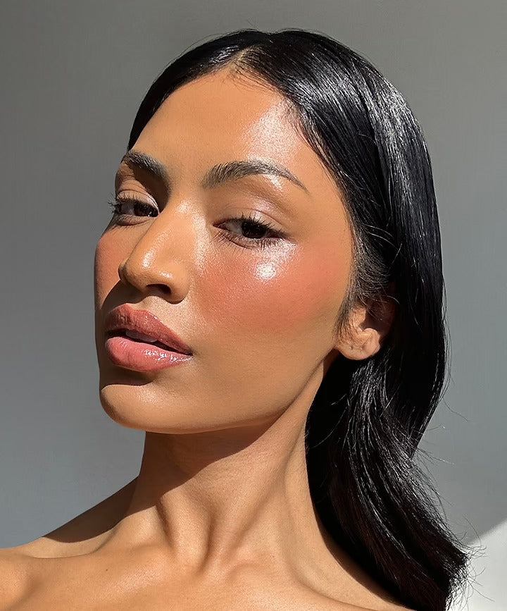 Gloss Highlighter - GLAM MODA