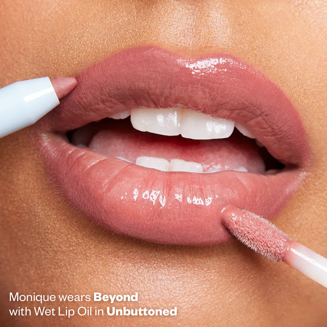Hotliner Hyaluronic Acid Contouring Lip Liner - GLAM MODA