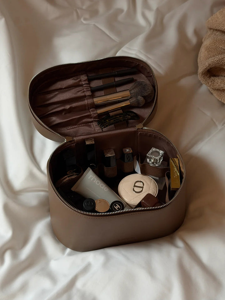 Vanity Case Espresso makeup bag