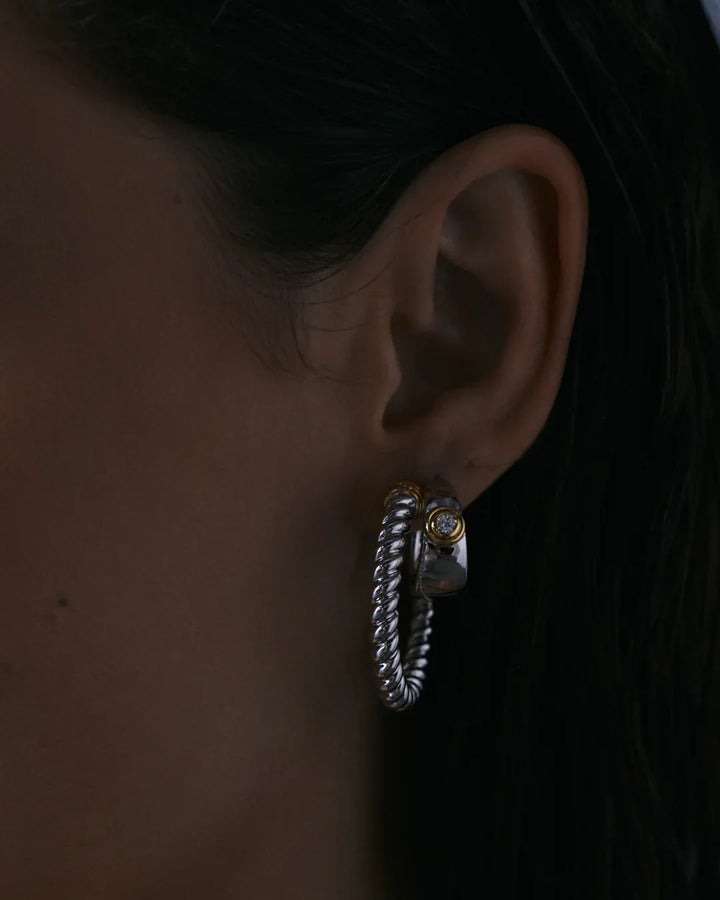 The Luna Bezel Hoops - Gold - GLAM MODA