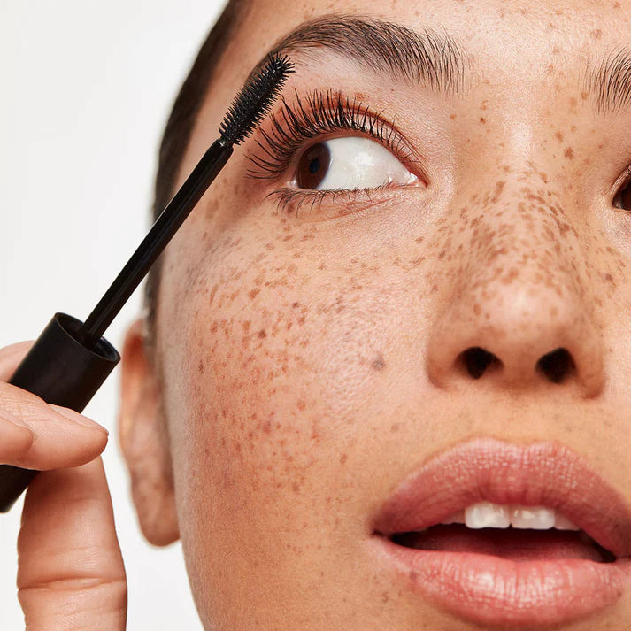 Mascara 101 Thick, Bold, Lifted Lashes - GLAM MODA