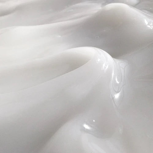 Milk Shake Lifestyling Smoothing Cream With Soft Hold - GLAM MODA