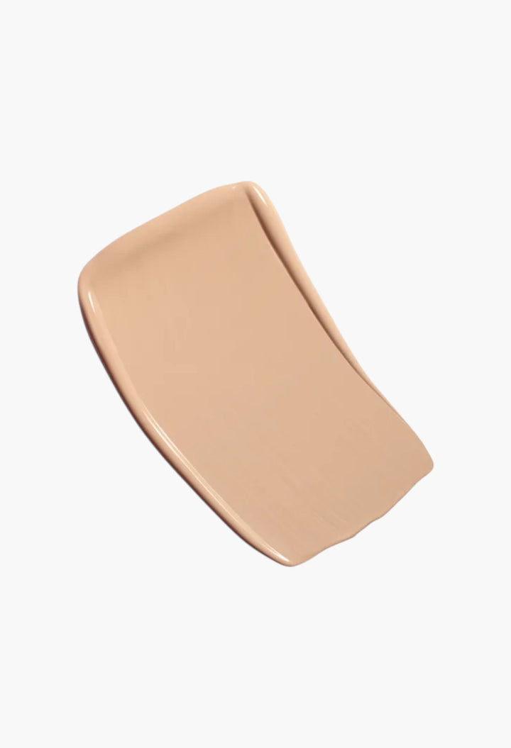 N°1 De Chanel Revitalising Foundation Illuminates - Hydrates - Protects - GLAM MODA
