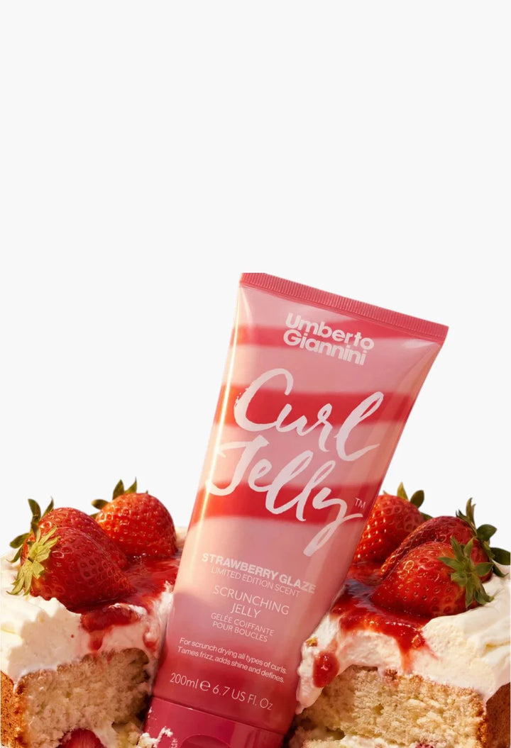 Scrunching Jelly Strawberry Glaze