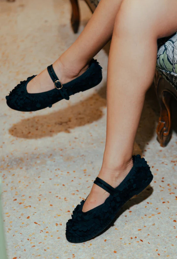 Pierre Lace Black - GLAM MODA