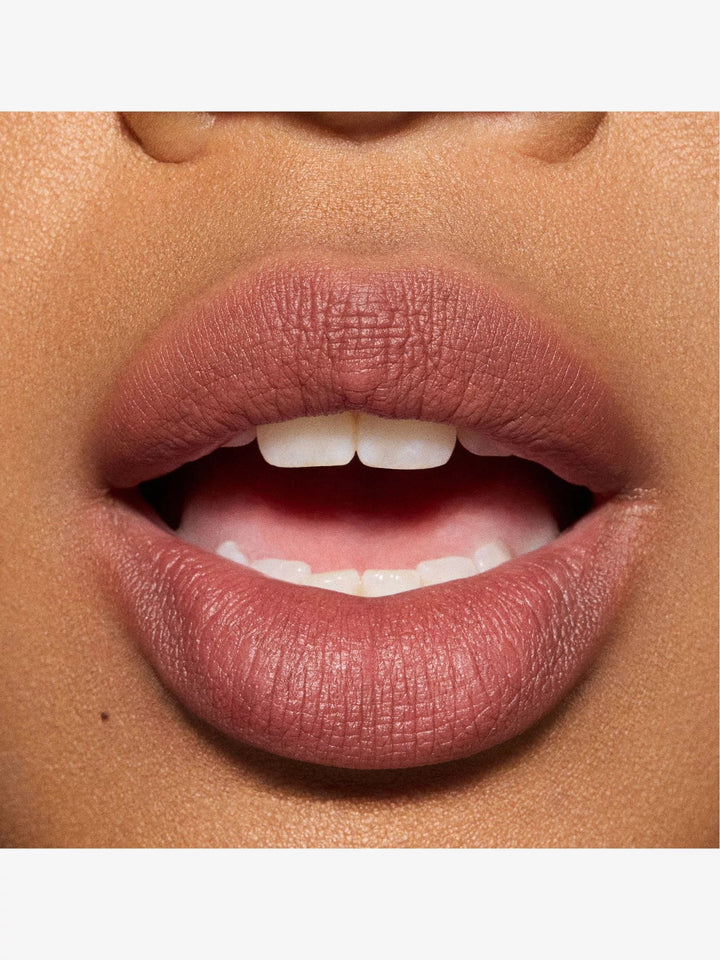 Powder Kiss Lipstick 3g - GLAM MODA