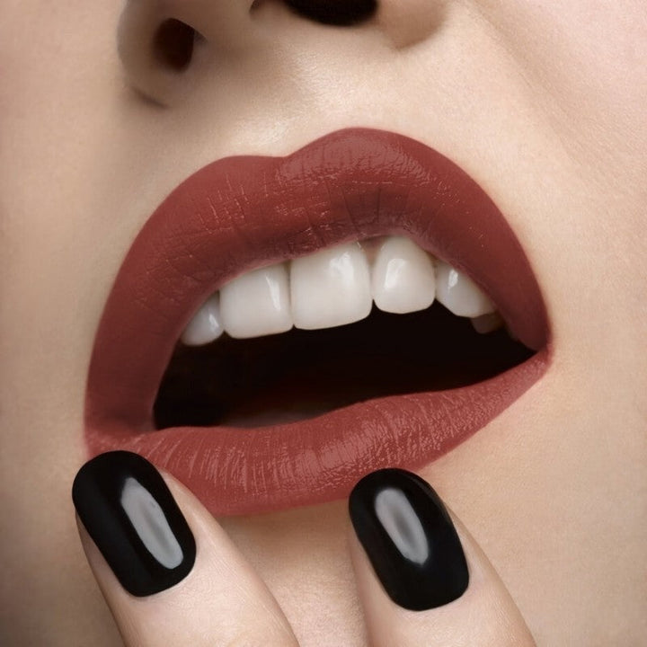 Rouge Pur Couture The Slim Velvet Radical Lipstick - GLAM MODA
