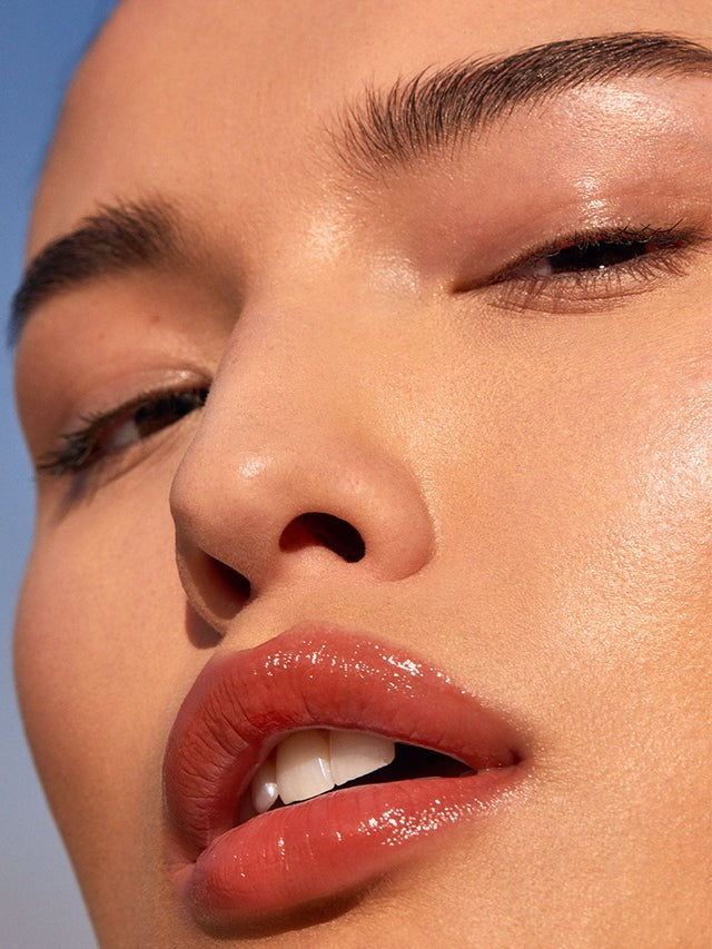 Saint - Balmy Gloss Tinted Lip Oil - GLAM MODA