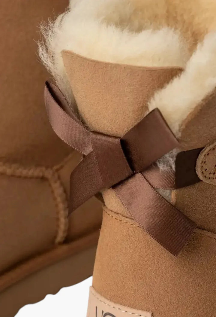 Women's Mini Bailey Bow II