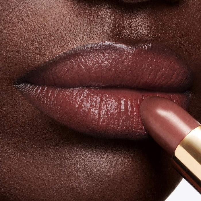 Runway Matte Lipstick Color with Hydrating, 12H Longwear - GLAM MODA