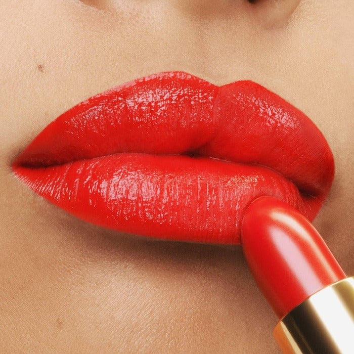 Runway Matte Lipstick Color with Hydrating, 12H Longwear - GLAM MODA