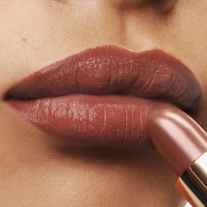 Runway Matte Lipstick Color with Hydrating, 12H Longwear - GLAM MODA