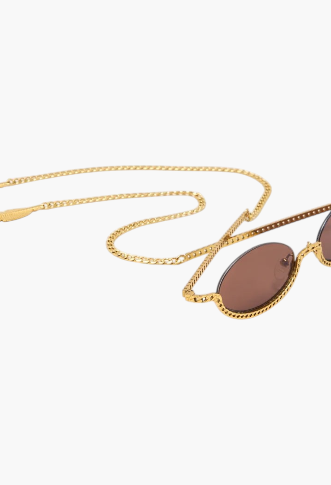 GLAM MODA Gaga gold metal sunglasses with sculptural chain-link frames and an attached matching gold chain strap.