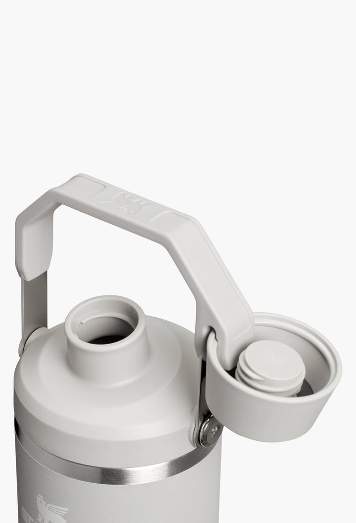 The IceFlow™ Tumbler with Fast Flow Lid - GLAM MODA