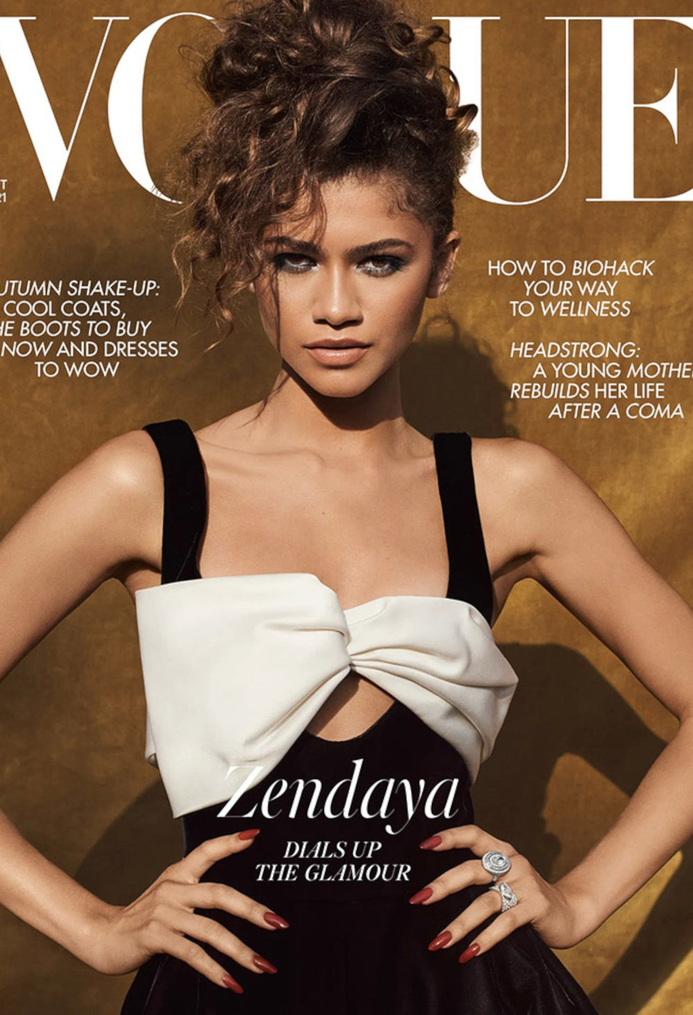 Vogue British - uk - ( October , 2021 ) - Zendaya cover Single Issue Magazine – 1 September 2021 - GLAM MODA
