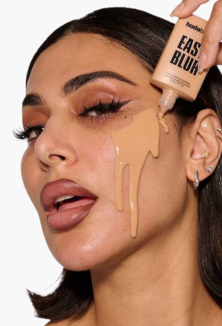 Easy Blur Natural Airbrush Foundation with Niacinamide - GLAM MODA