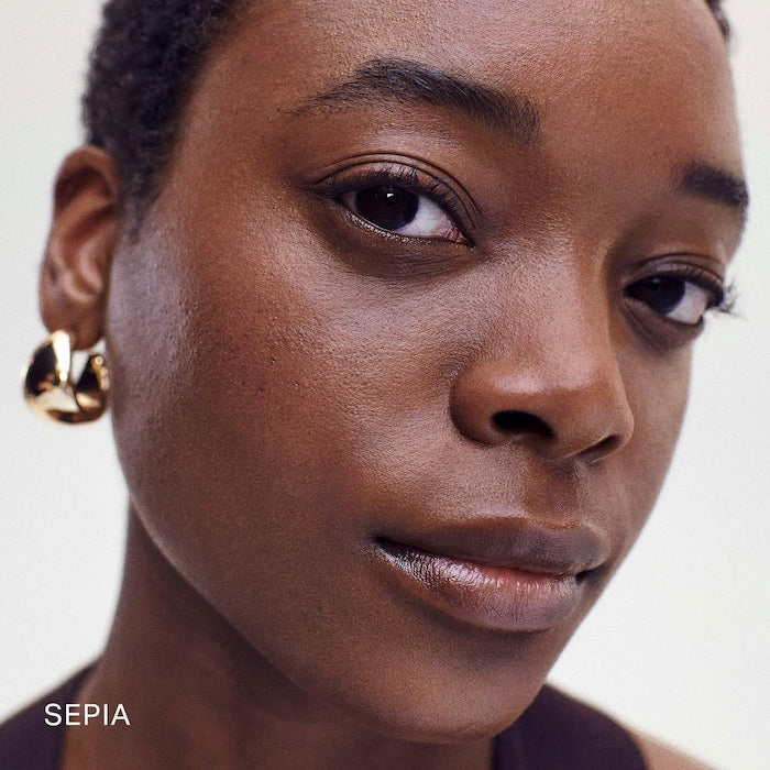 The Minimalist Perfecting Complexion Foundation and Concealer Stick - GLAM MODA
