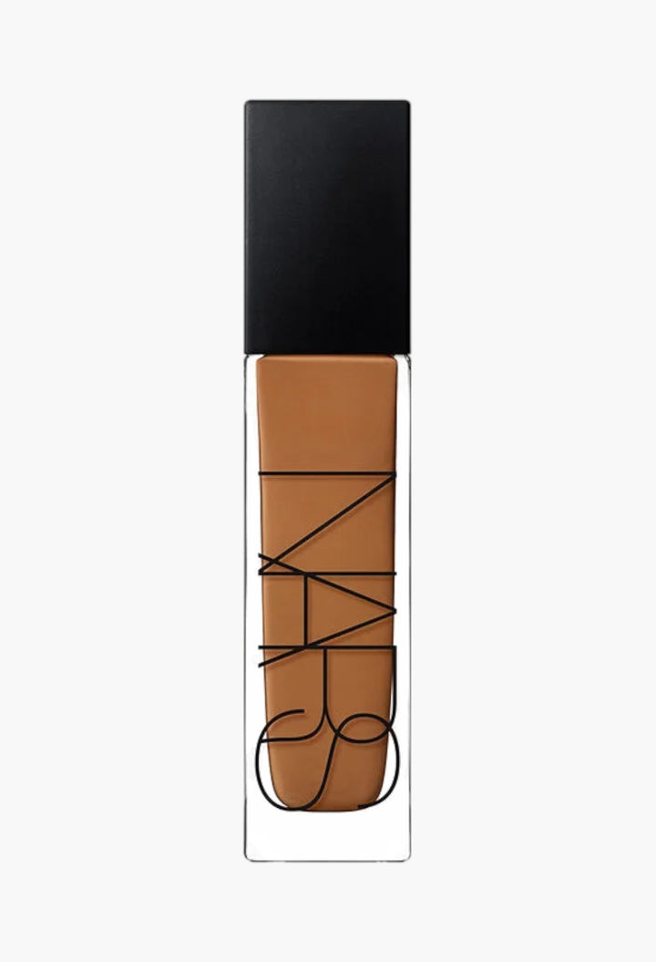 Manaus - Natural Radiant Longwear Foundation - GLAM MODA