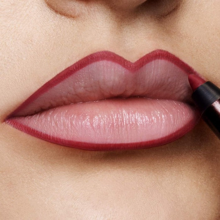 Runway Matte Lip Liner Pencil for Sculpted Definition - GLAM MODA