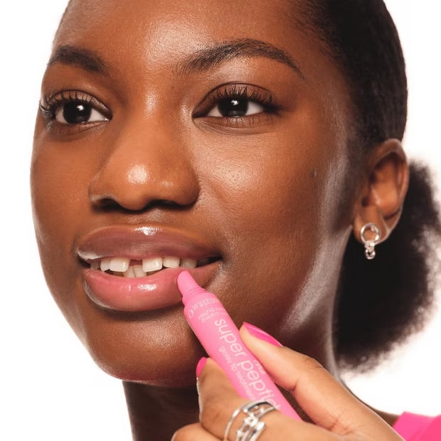 The Super Peptide Glossy Lip Treatment